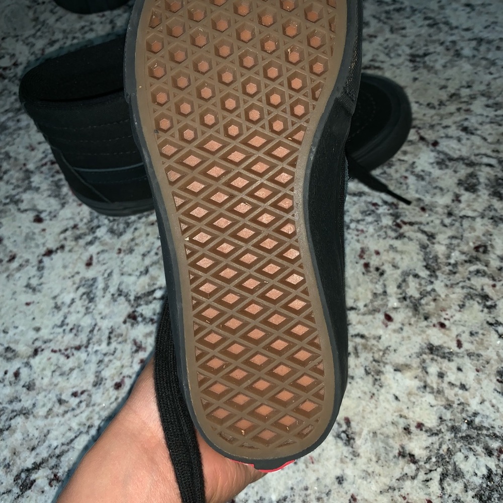 Vans - Picture 5 of 5